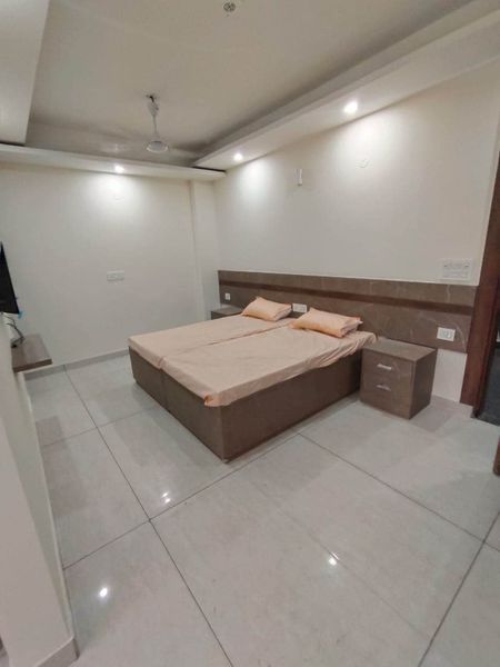 1RK · Semi Furnished · Apartment