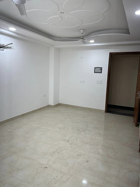 3BHK · Semi Furnished · Apartment