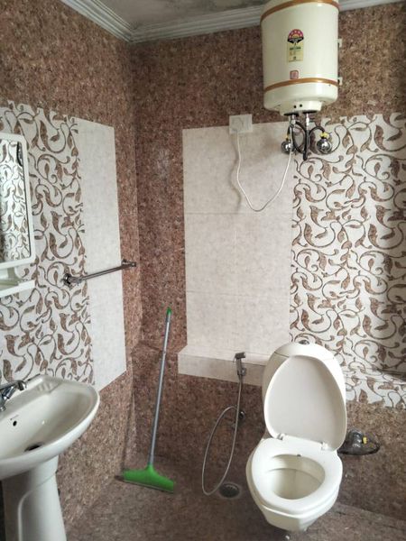 3BHK · Semi Furnished · Apartment