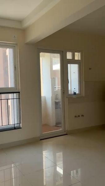 3BHK · Semi Furnished · Apartment