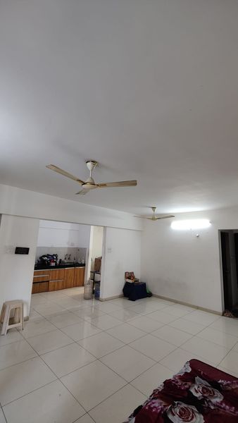 3BHK · Semi Furnished · Apartment