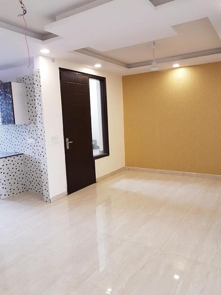 3BHK · Semi Furnished · Apartment
