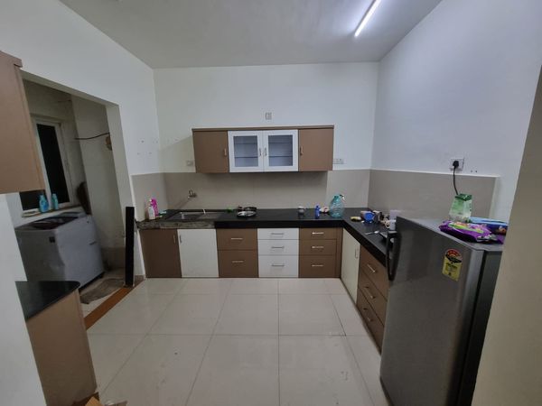 3BHK · Semi Furnished · Apartment