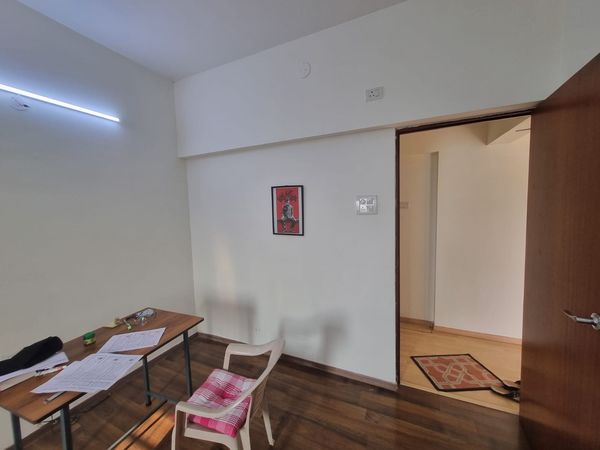 3BHK · Semi Furnished · Apartment