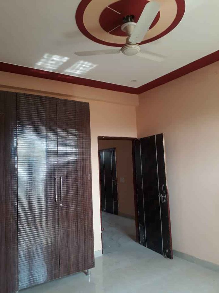 2BHK · Semi Furnished · Apartment