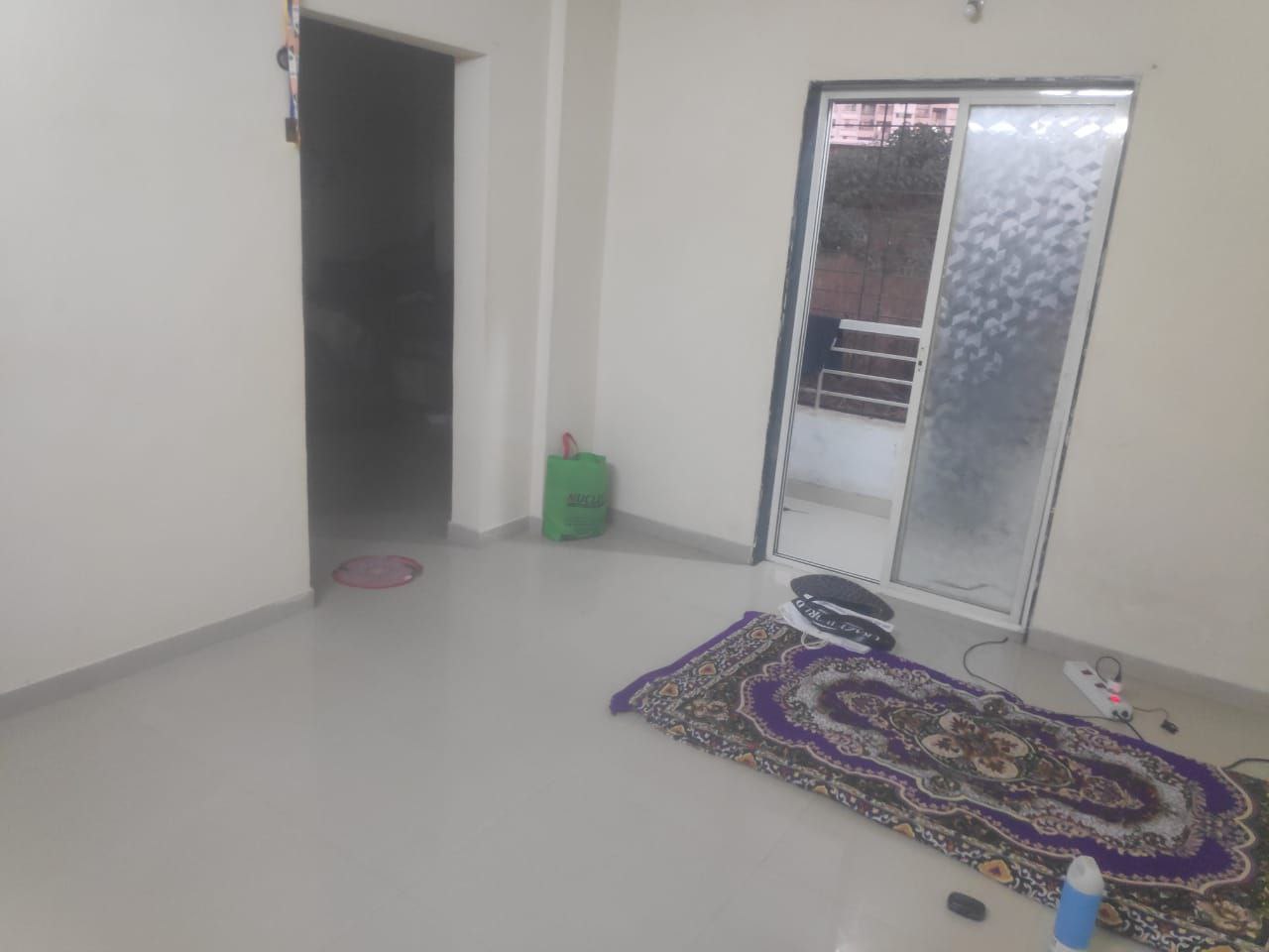 1BHK · Semi Furnished · Apartment