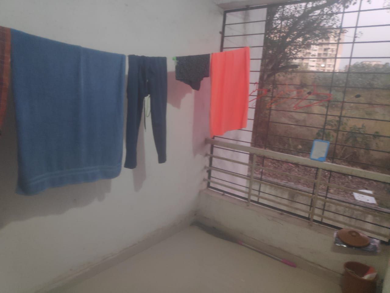 1BHK · Semi Furnished · Apartment