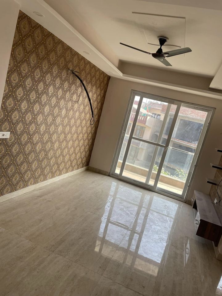 2BHK · Semi Furnished · Apartment