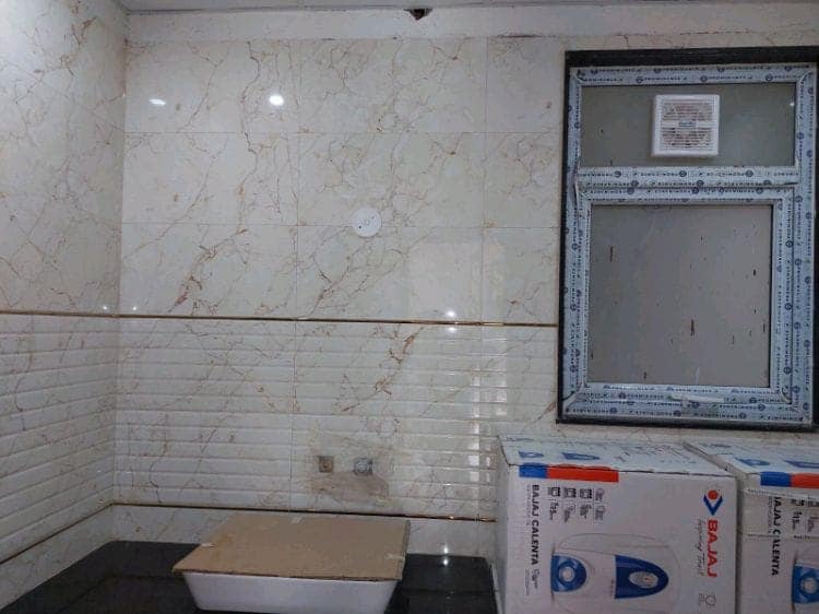 3BHK · Semi Furnished · Apartment