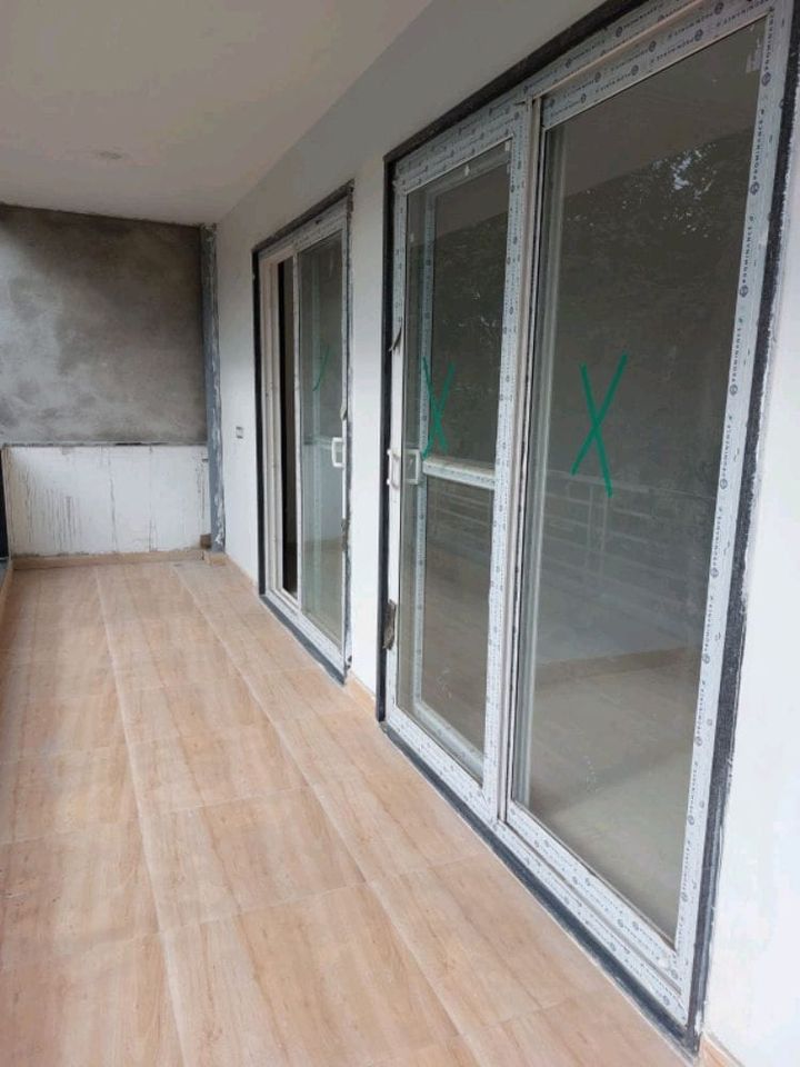 3BHK · Semi Furnished · Apartment