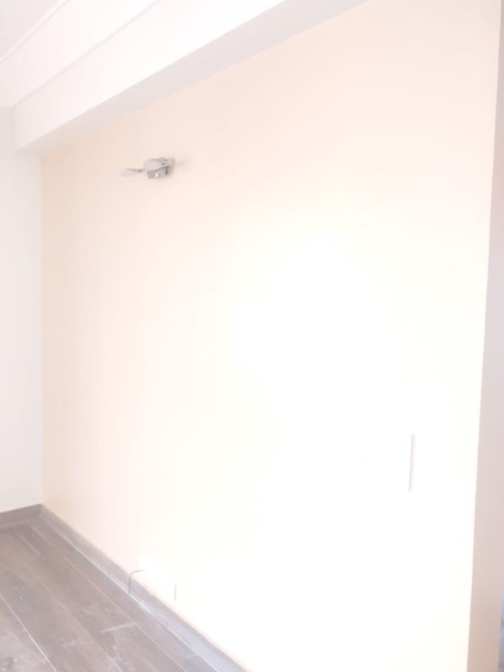 3BHK · Semi Furnished · Apartment