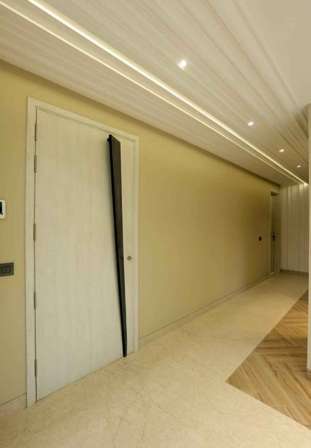3BHK · Semi Furnished · Apartment