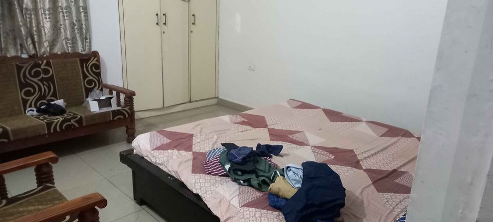 2BHK · Semi Furnished · Apartment