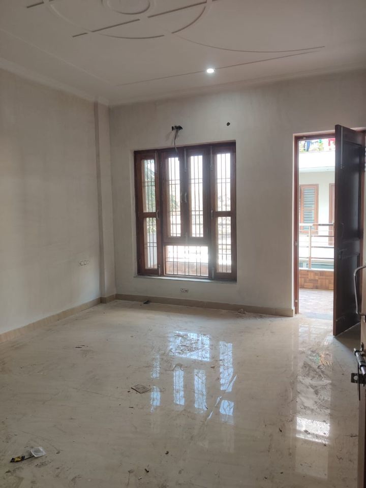 2BHK · Semi Furnished · Apartment