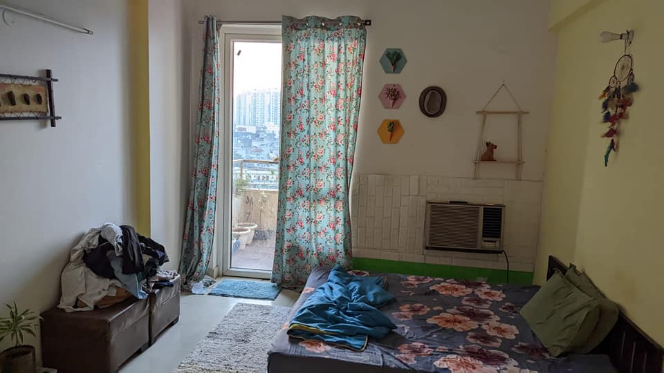 4BHK · Semi Furnished · Apartment