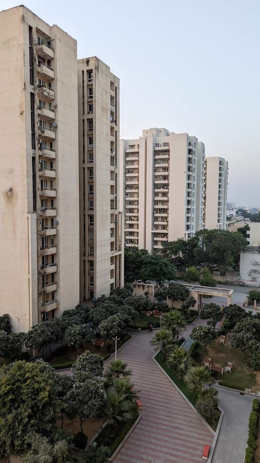 4BHK · Semi Furnished · Apartment