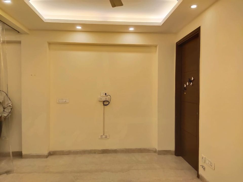 2BHK · Semi Furnished · Apartment
