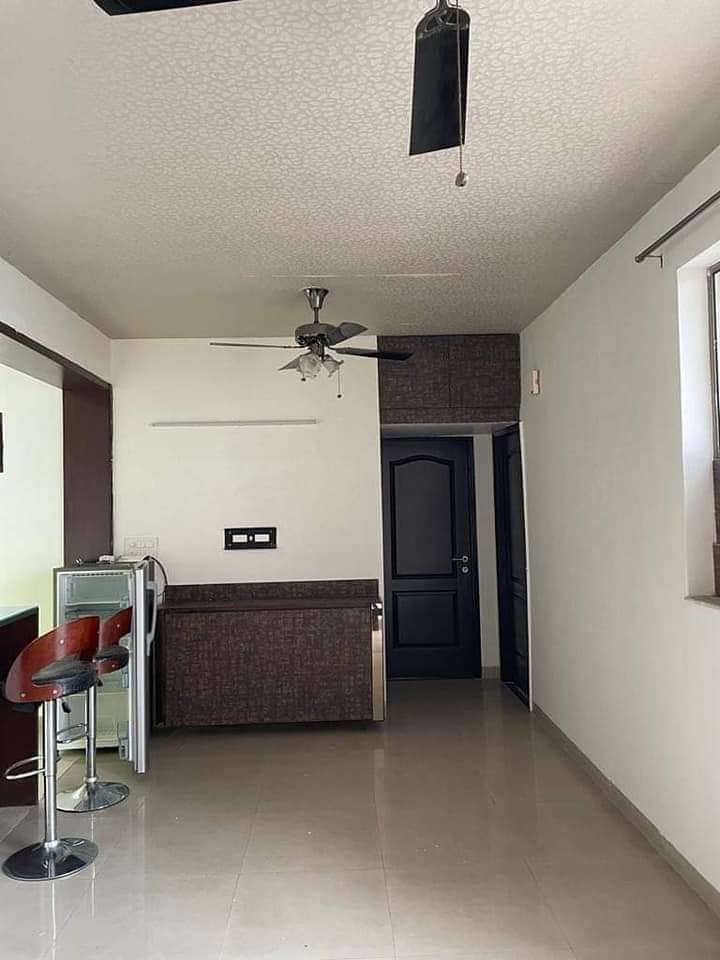 2BHK · Semi Furnished · Apartment