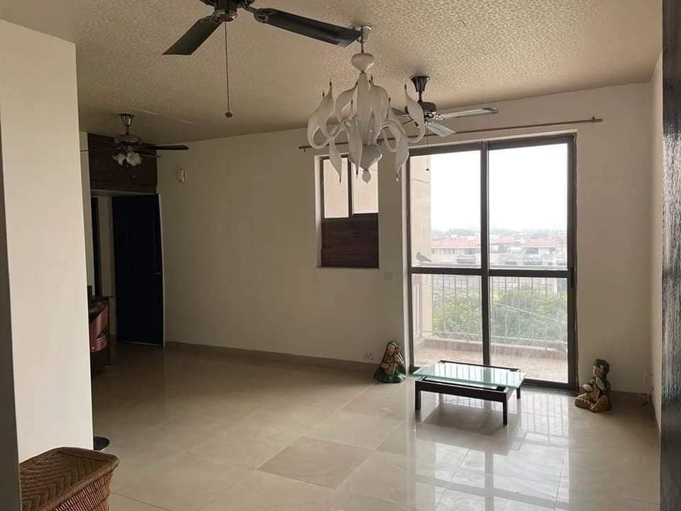 2BHK · Semi Furnished · Apartment