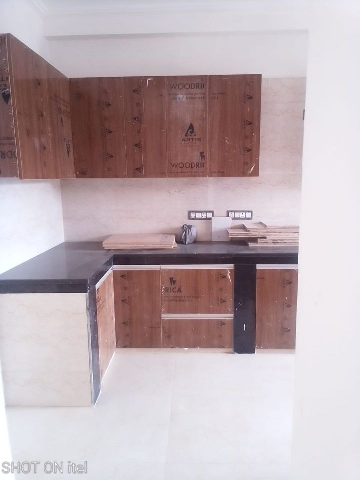 3BHK · Semi Furnished · Apartment