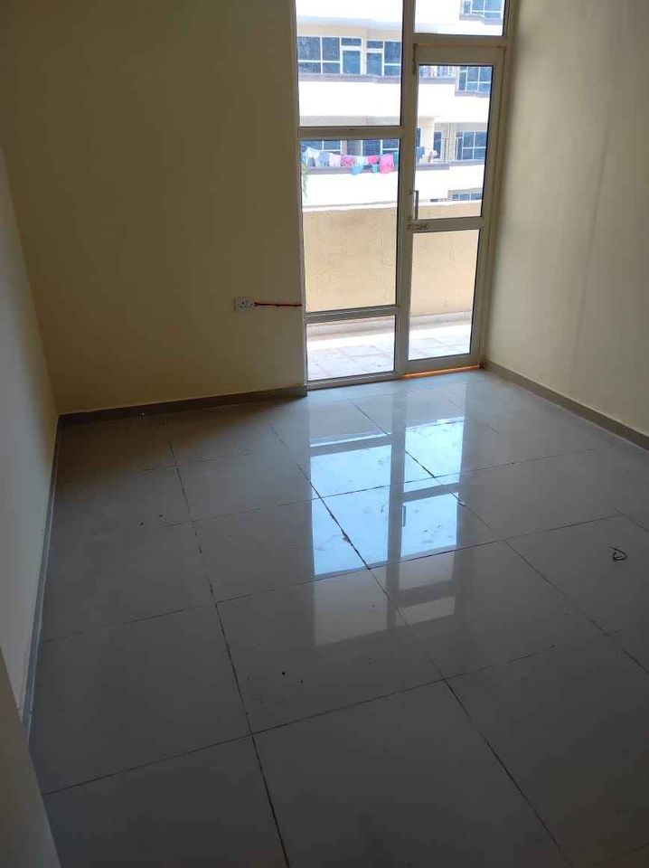 2BHK · Semi Furnished · Apartment