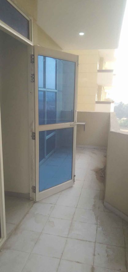 2BHK · Semi Furnished · Apartment