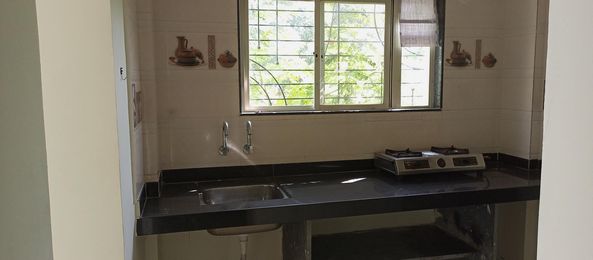 1BHK · Semi Furnished · Apartment