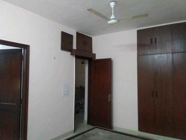 2BHK · Semi Furnished · Apartment
