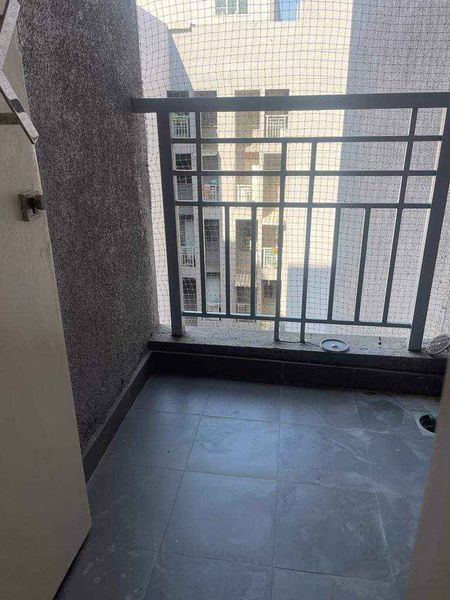2BHK · Semi Furnished · Apartment