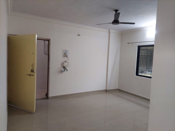 2BHK · Semi Furnished · Apartment