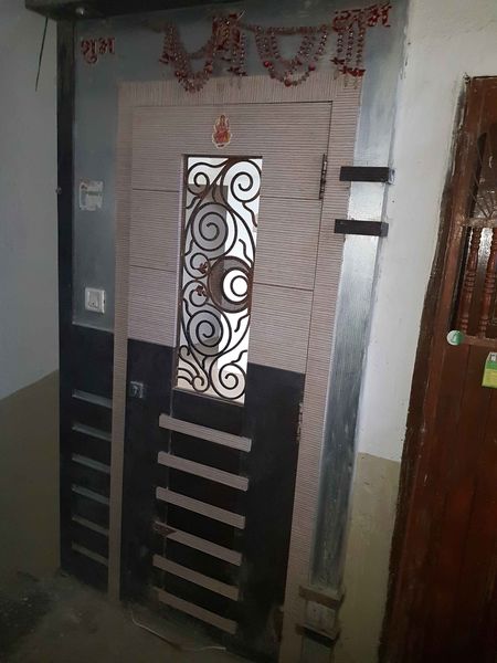 2BHK · Semi Furnished · Apartment
