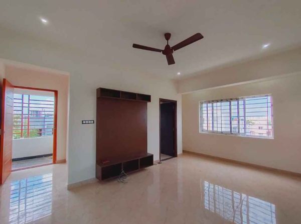 2BHK · Semi Furnished · Apartment