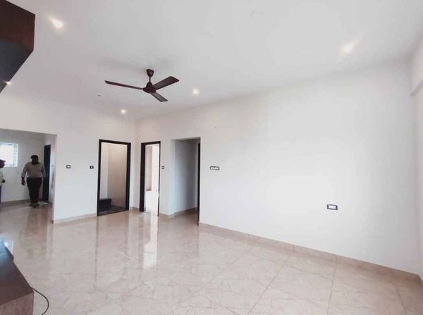 2BHK · Semi Furnished · Apartment