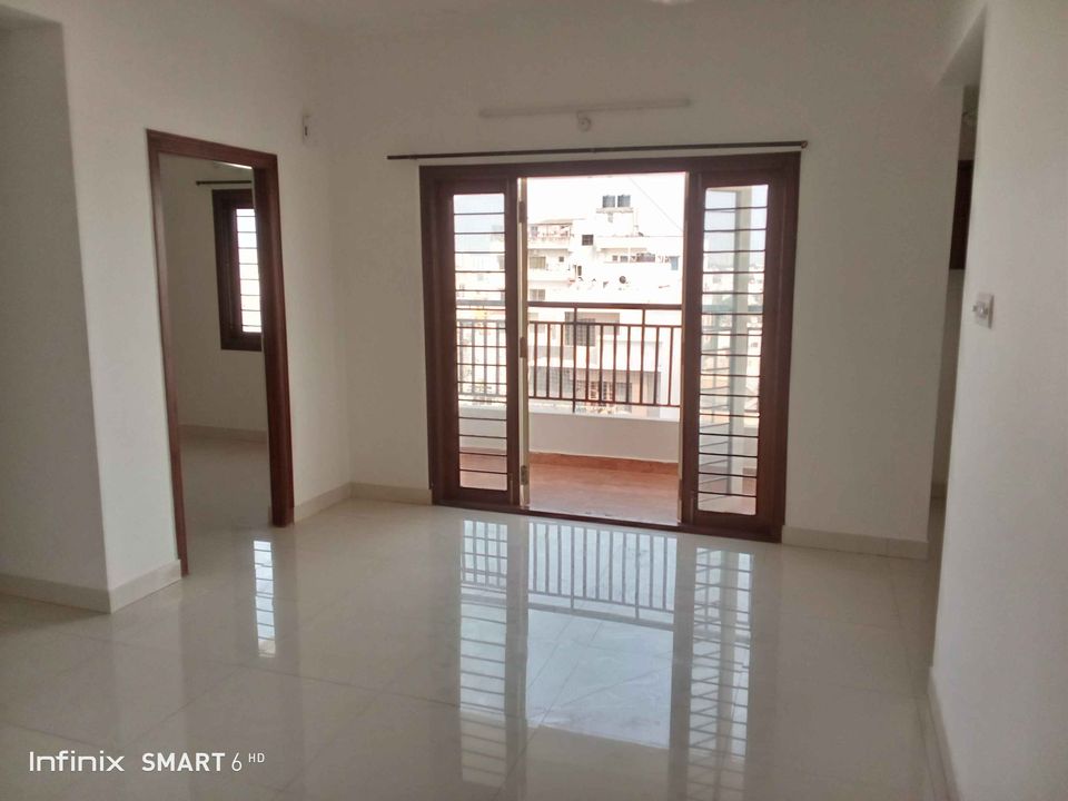 2BHK · Semi Furnished · Apartment