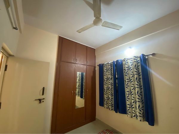 1BHK · Semi Furnished · Apartment