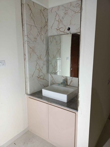 2BHK · Semi Furnished · Apartment