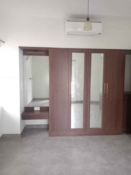 3BHK · Semi Furnished · Apartment