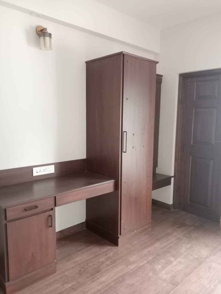 3BHK · Semi Furnished · Apartment