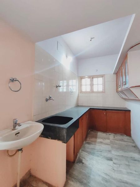1BHK · Semi Furnished · Apartment
