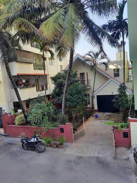 2BHK · Semi Furnished · Apartment