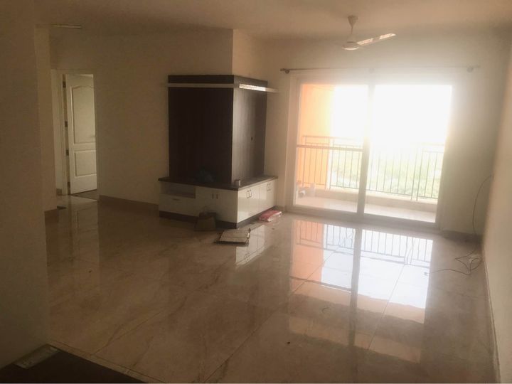 3BHK · Semi Furnished · Apartment