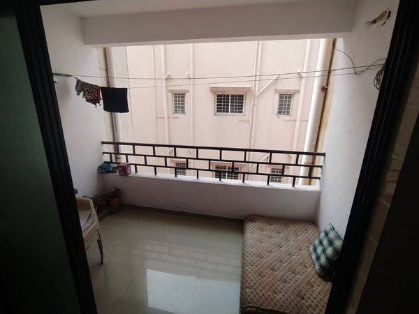 2BHK · Semi Furnished · Apartment