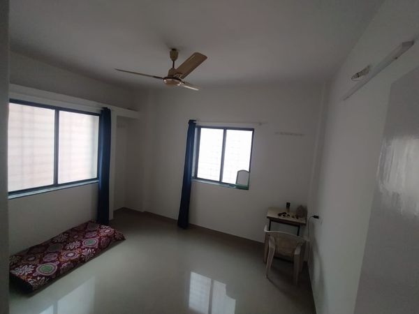 2BHK · Semi Furnished · Apartment