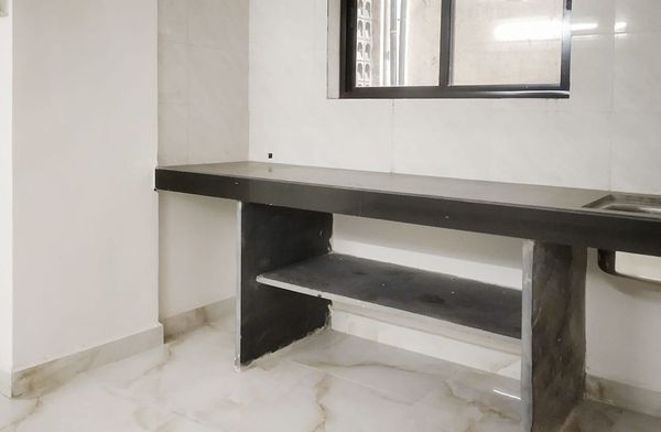 1BHK · Semi Furnished · Apartment