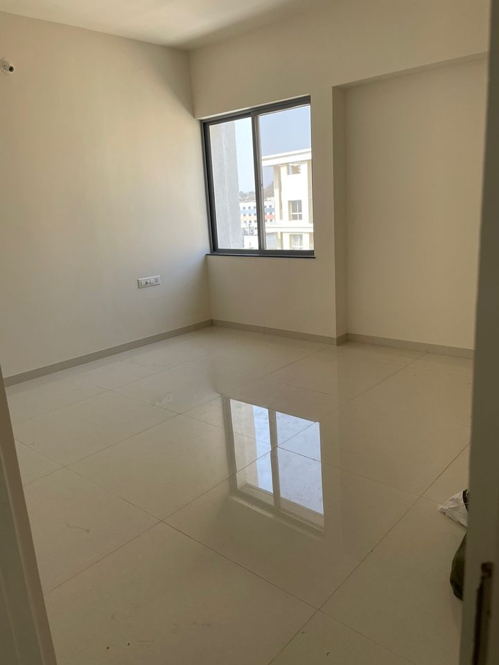 2BHK · Unfurnished · Apartment
