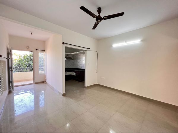2BHK · Semi Furnished · Apartment