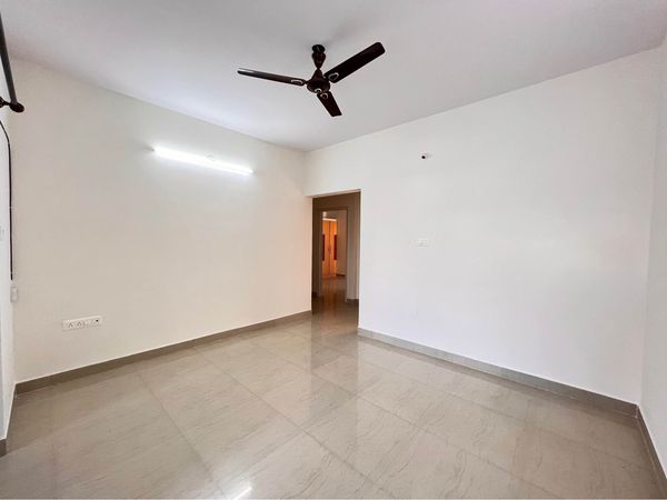 2BHK · Semi Furnished · Apartment