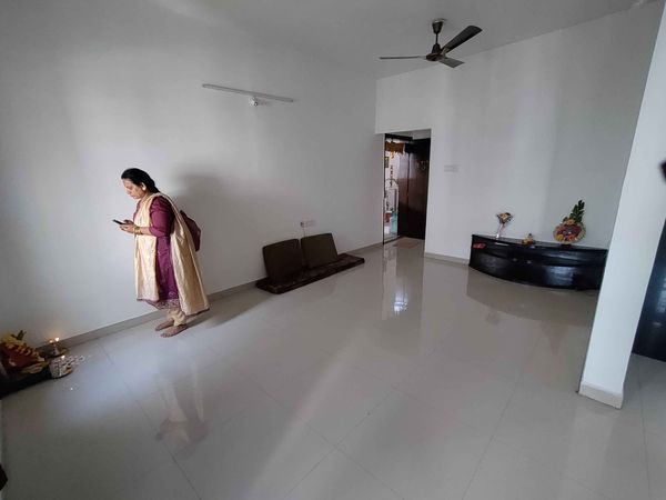 Single Room · Furnished · Apartment