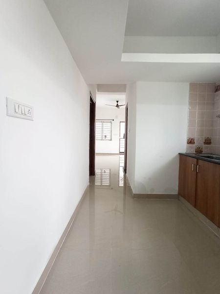 1BHK · Semi Furnished · Apartment