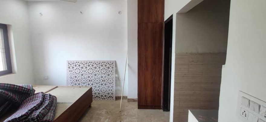 Single Room · Furnished · Apartment
